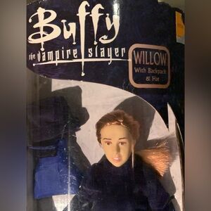 "Buffy the Vampire Slayer" ~ 1999 Willow Action Figure